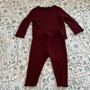 Red wine colored jogger set excellent condition Old Navy size 12-18 months